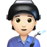 Factory Worker: Light Skin Tone Emoji 🧑🏻‍🏭 image - Apple style