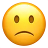 Слегка нахмурившееся лицо