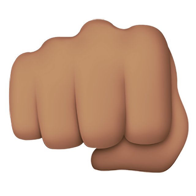 Oncoming Fist: Medium Skin Tone